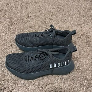 NOBULL Runner +
Green
size 8 Men’s/9.5 Women’s
Excellent Condition
